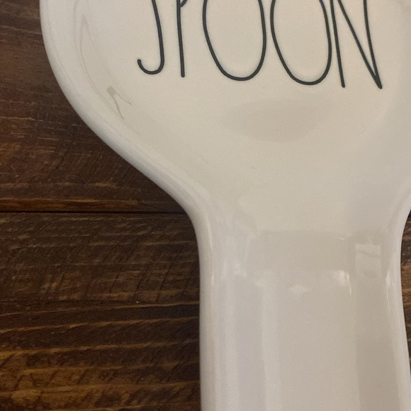 Rae Dunn SPOON Spoon Rest - Picture 4 of 16